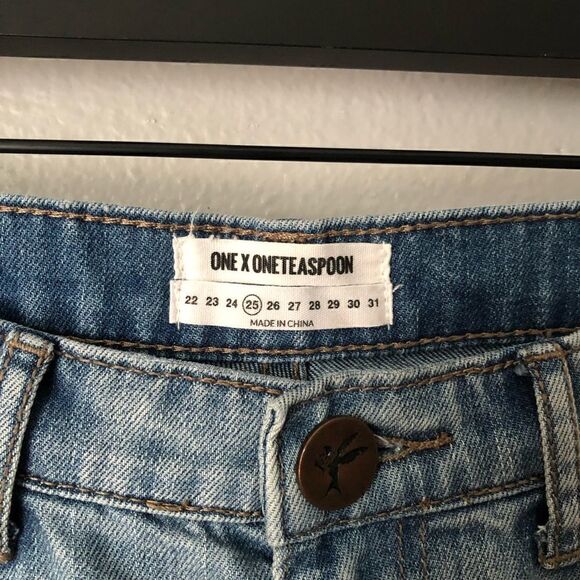 One teaspoon medium blue wash denim jeans relaxed leg distressed jeans - Picture 4 of 11